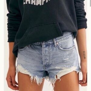 WE THE FREE distress low-cut button front shorts